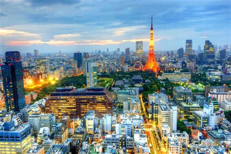 ザ・センター東京: 未来の都市デザインと伝統の融合